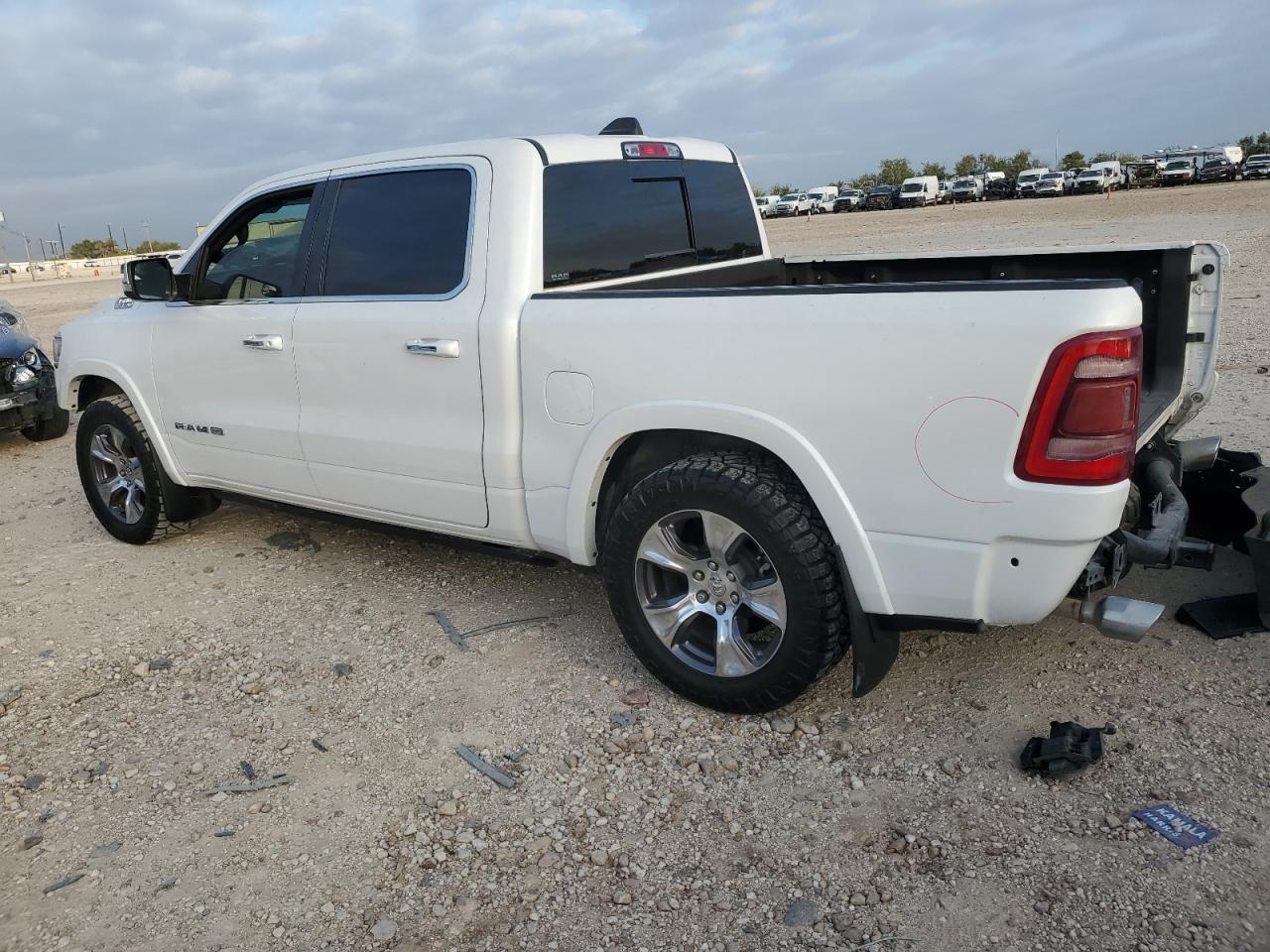 2020 RAM 1500 - Image 2