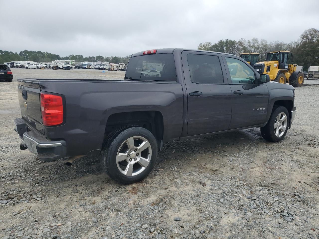 2014 Chevrolet Silverado - Image 3