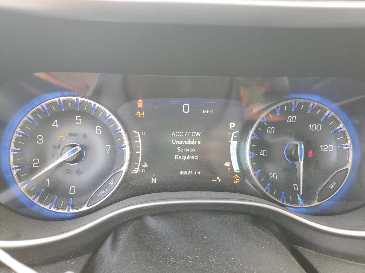 2020 Chrysler Pacifica - Image 9
