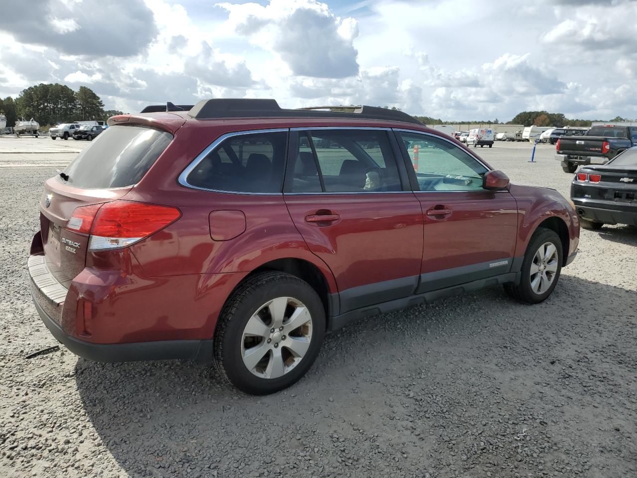 2011 Subaru Outback - Image 3