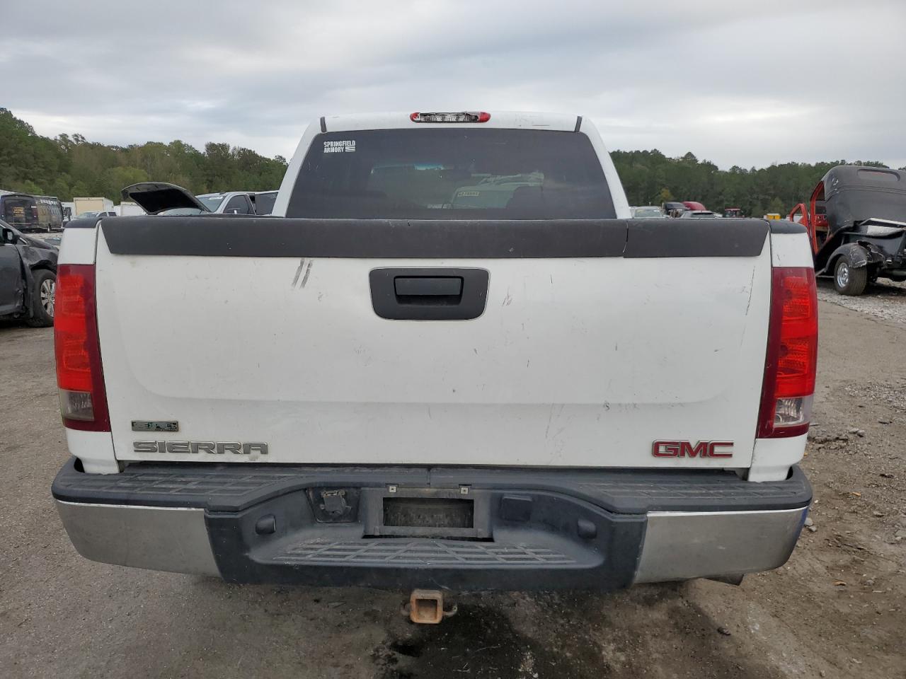 2011 GMC Sierra K1500 Sl VIN: 3GTP2UEA1BG233868 Lot: 81469954