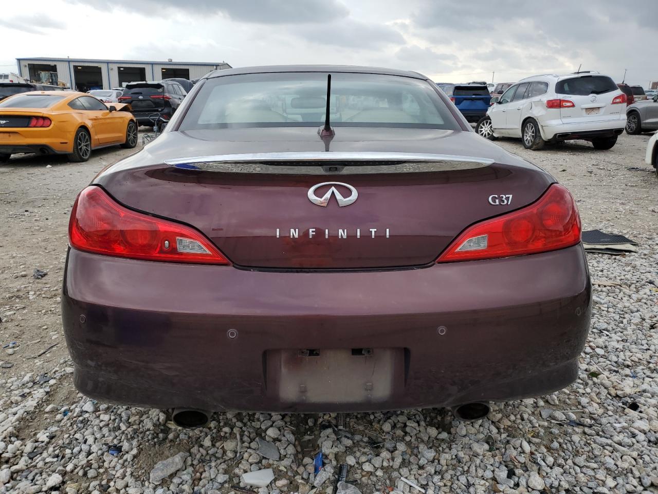 2010 Infiniti G37 Base VIN: JN1CV6FE8AM352888 Lot: 78049094