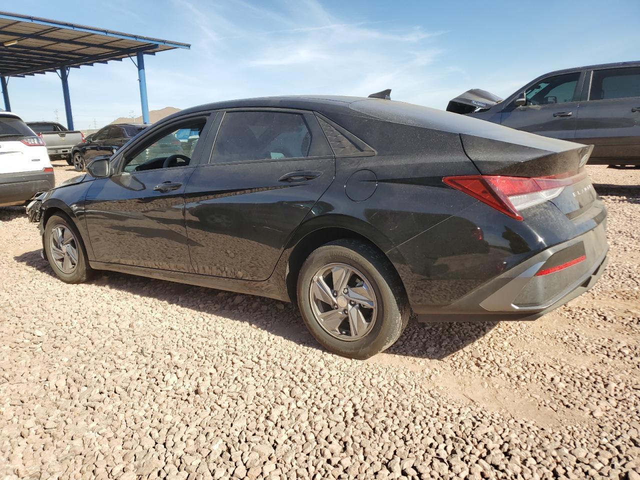 2024 Hyundai Elantra - Image 2