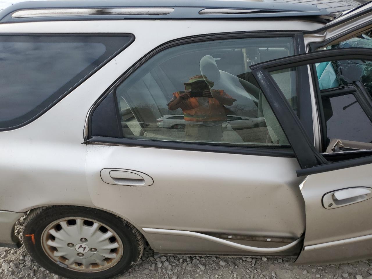 1997 Honda Accord - Image 12