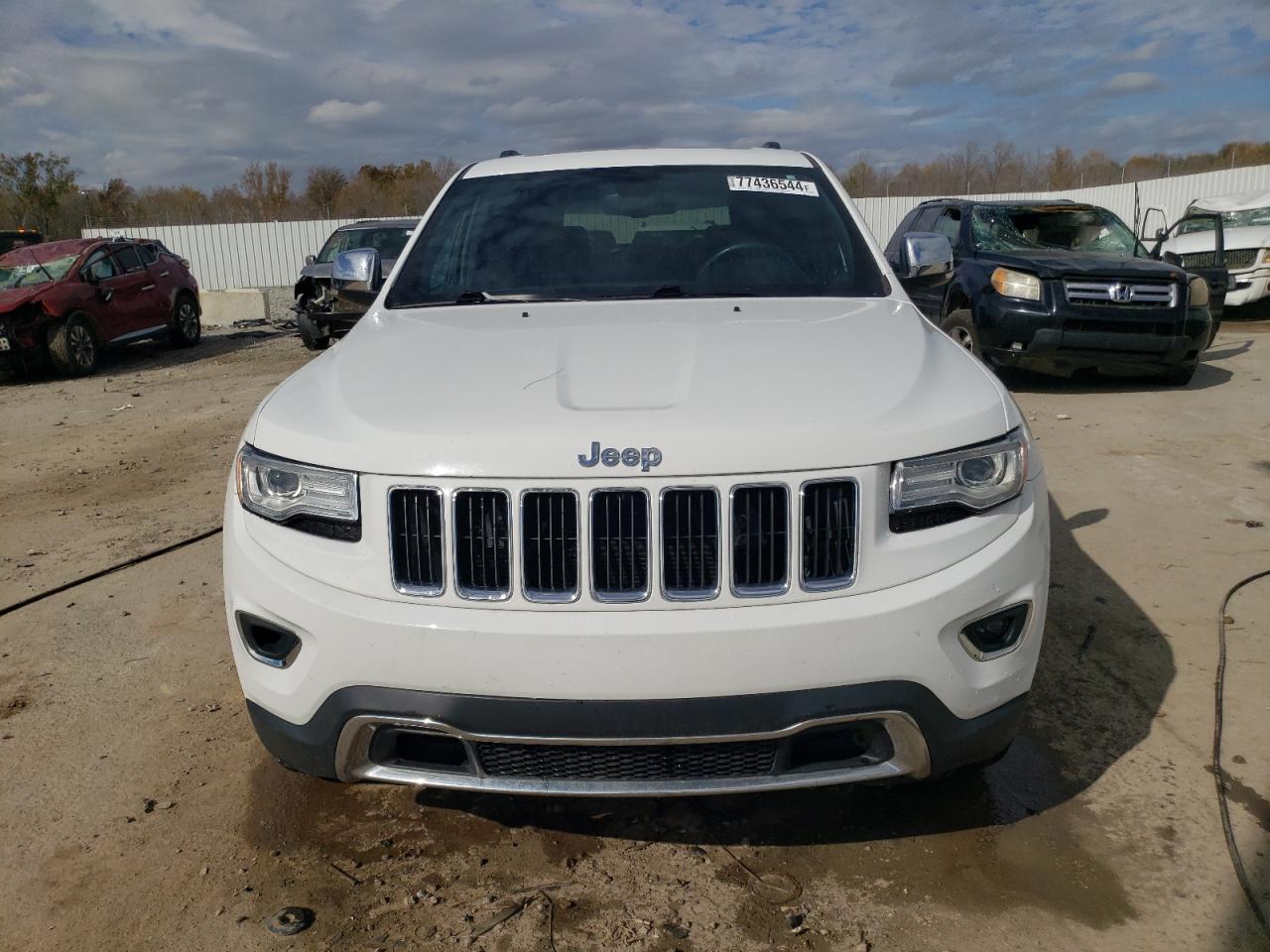 2015 Jeep Grand Cherokee - Image 5