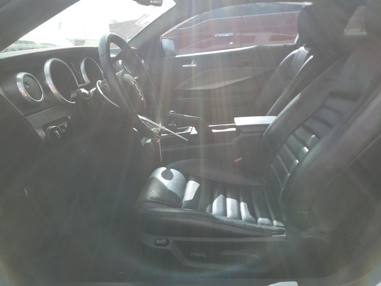 2009 Ford Mustang Shelby Gt500 VIN: 1ZVHT88S295130535 Lot: 79906214