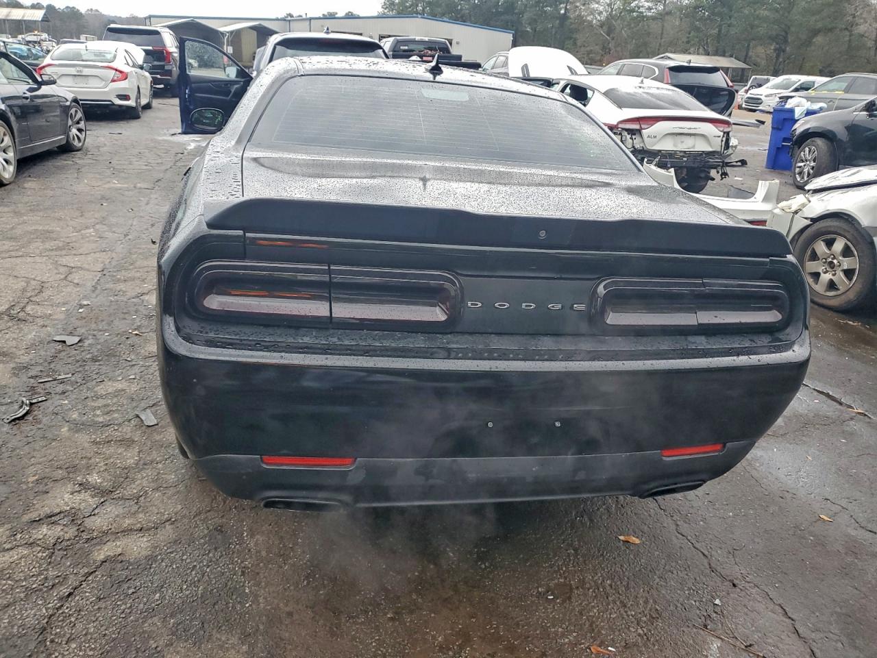 2016 Dodge Challenger Sxt VIN: 2C3CDZAG2GH202351 Lot: 92683485