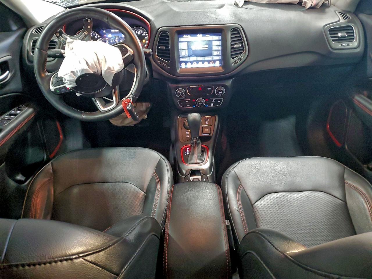 2019 Jeep Compass Trailhawk VIN: 3C4NJDDB1KT727787 Lot: 93847325