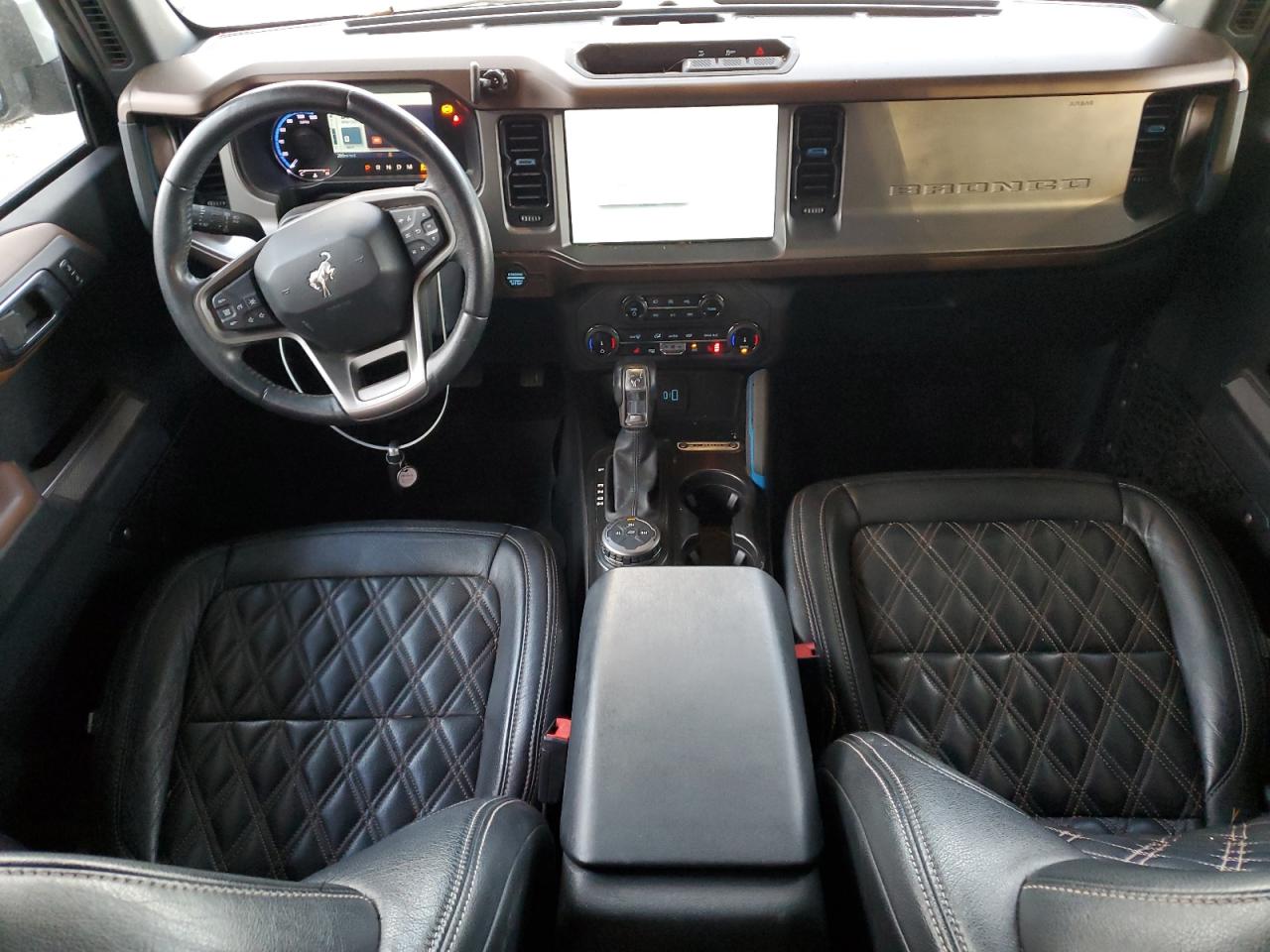 2022 Ford Bronco Base VIN: 1FMEE5BP5NLA92321 Lot: 92729165