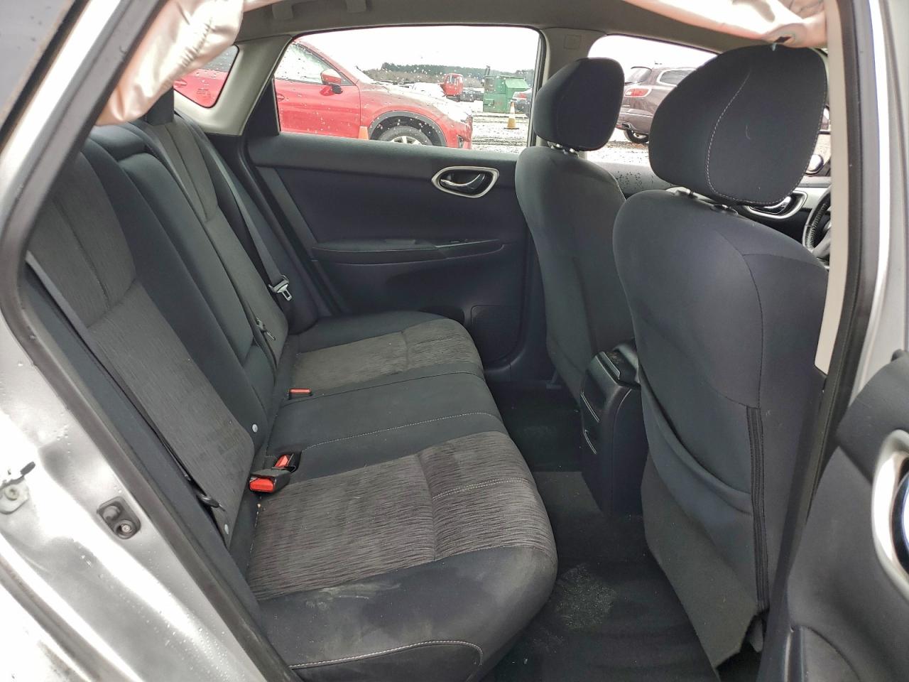 2015 Nissan Sentra S VIN: 3N1AB7AP1FY372841 Lot: 94370565