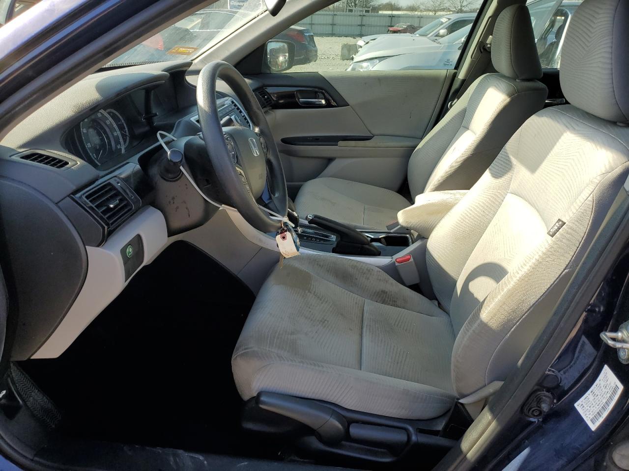 2017 Honda Accord Lx VIN: 1HGCR2F30HA094498 Lot: 92707555