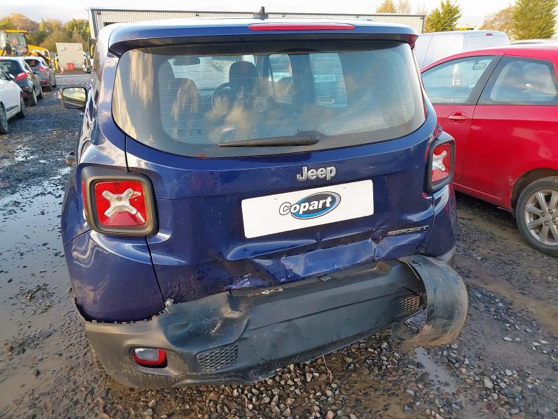 2016 JEEP RENEGADE 1.6 E-TORQ SPORT 5DR