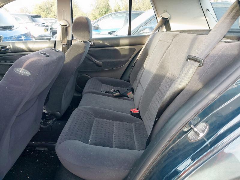 2000 VOLKSWAGEN GOLF 1.6 16V SE 5DR