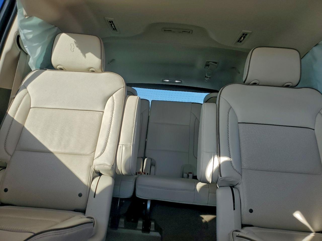 2022 GMC Yukon Xl Denali VIN: 1GKS2JKL8NR305057 Lot: 94453895