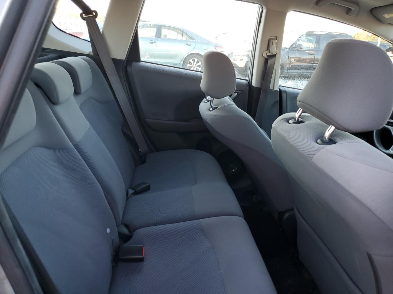 2010 Honda Fit VIN: JHMGE8H29AC029550 Lot: 91452825