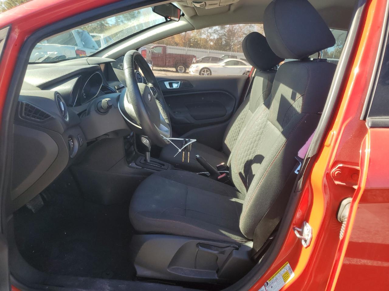 2015 Ford Fiesta Se VIN: 3FADP4BJ0FM208742 Lot: 90979155