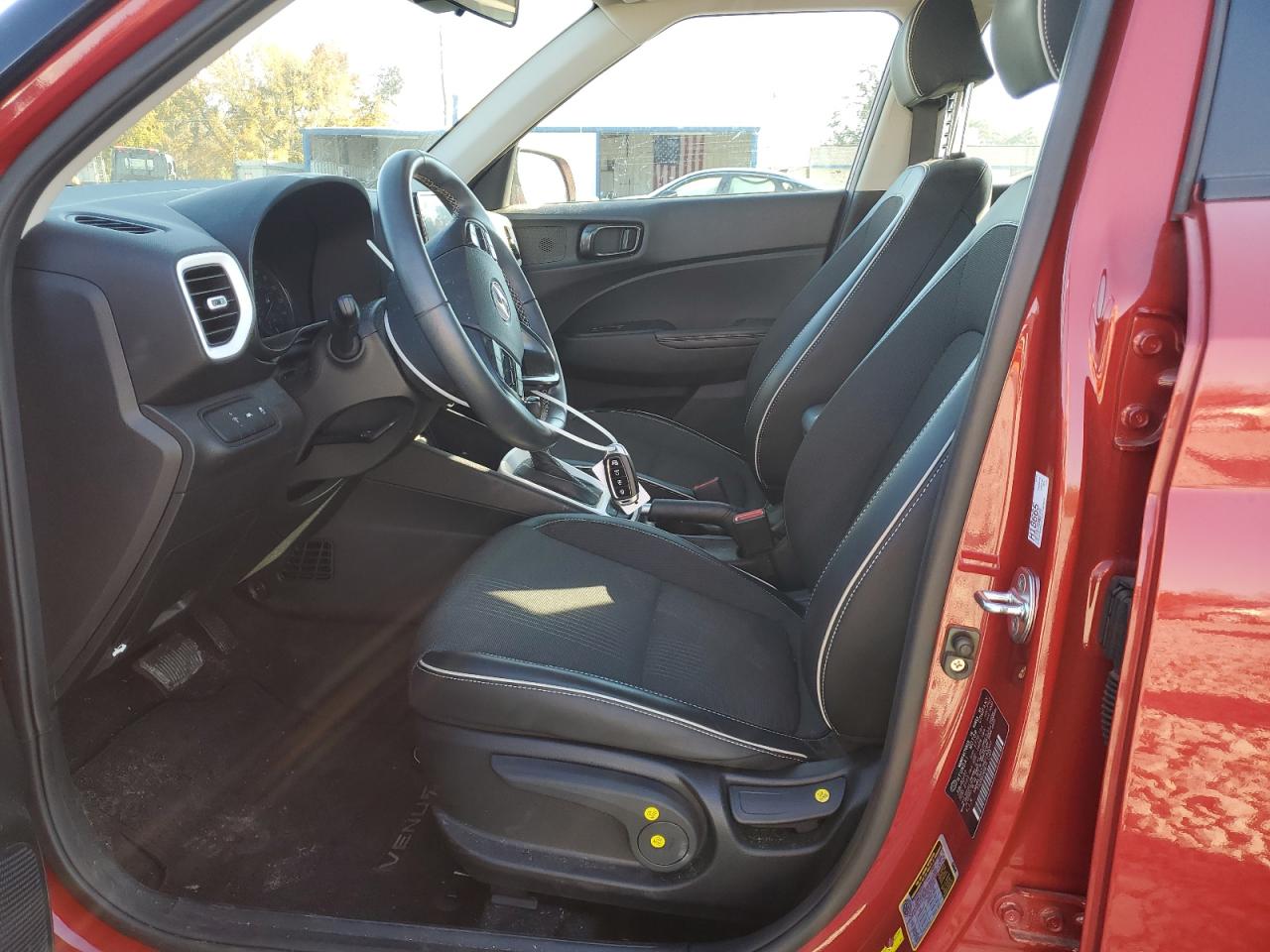 2022 Hyundai Venue Sel VIN: KMHRC8A31NU193003 Lot: 91162425