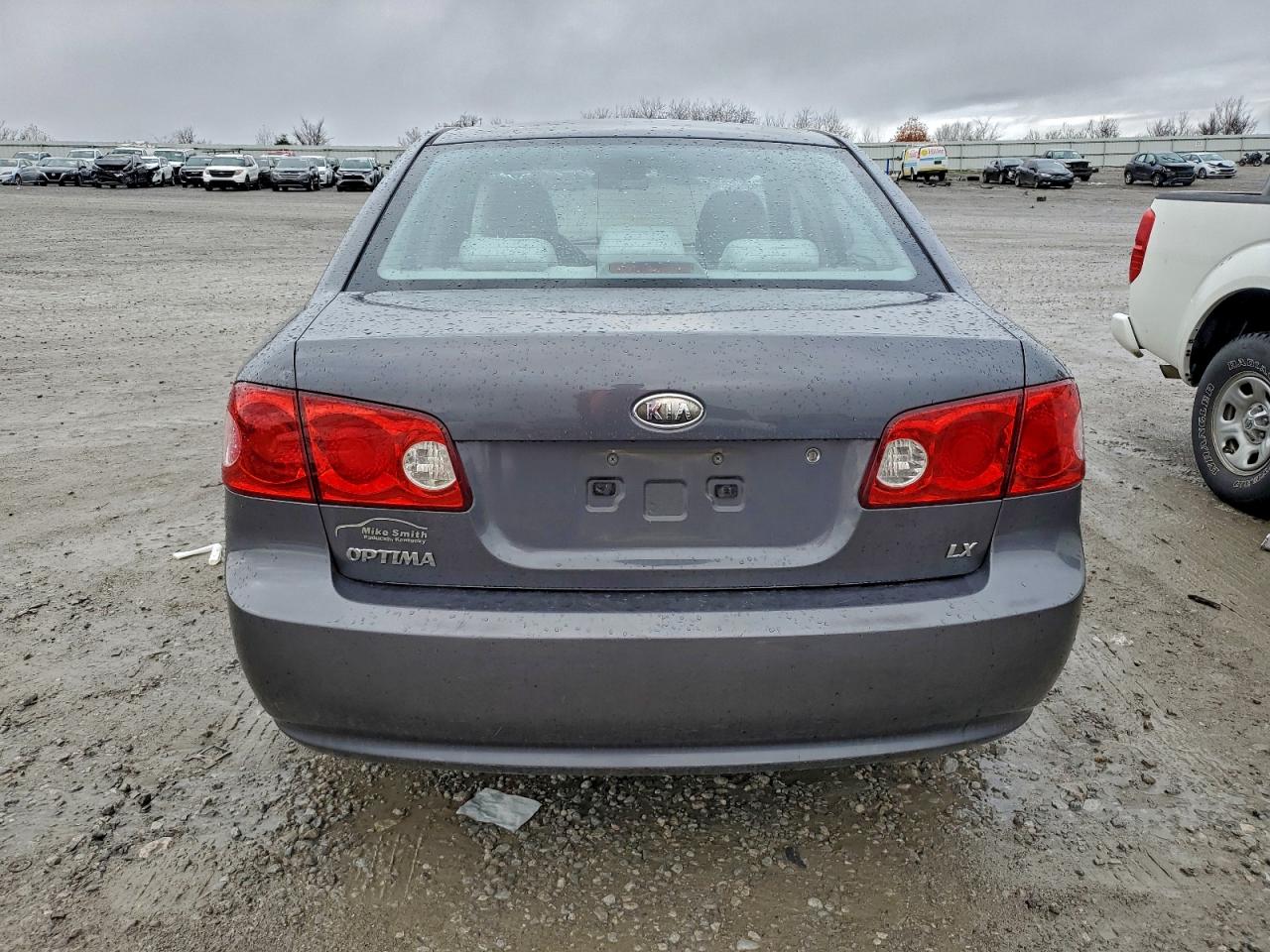2008 Kia Optima Lx VIN: KNAGE123185170733 Lot: 93632215