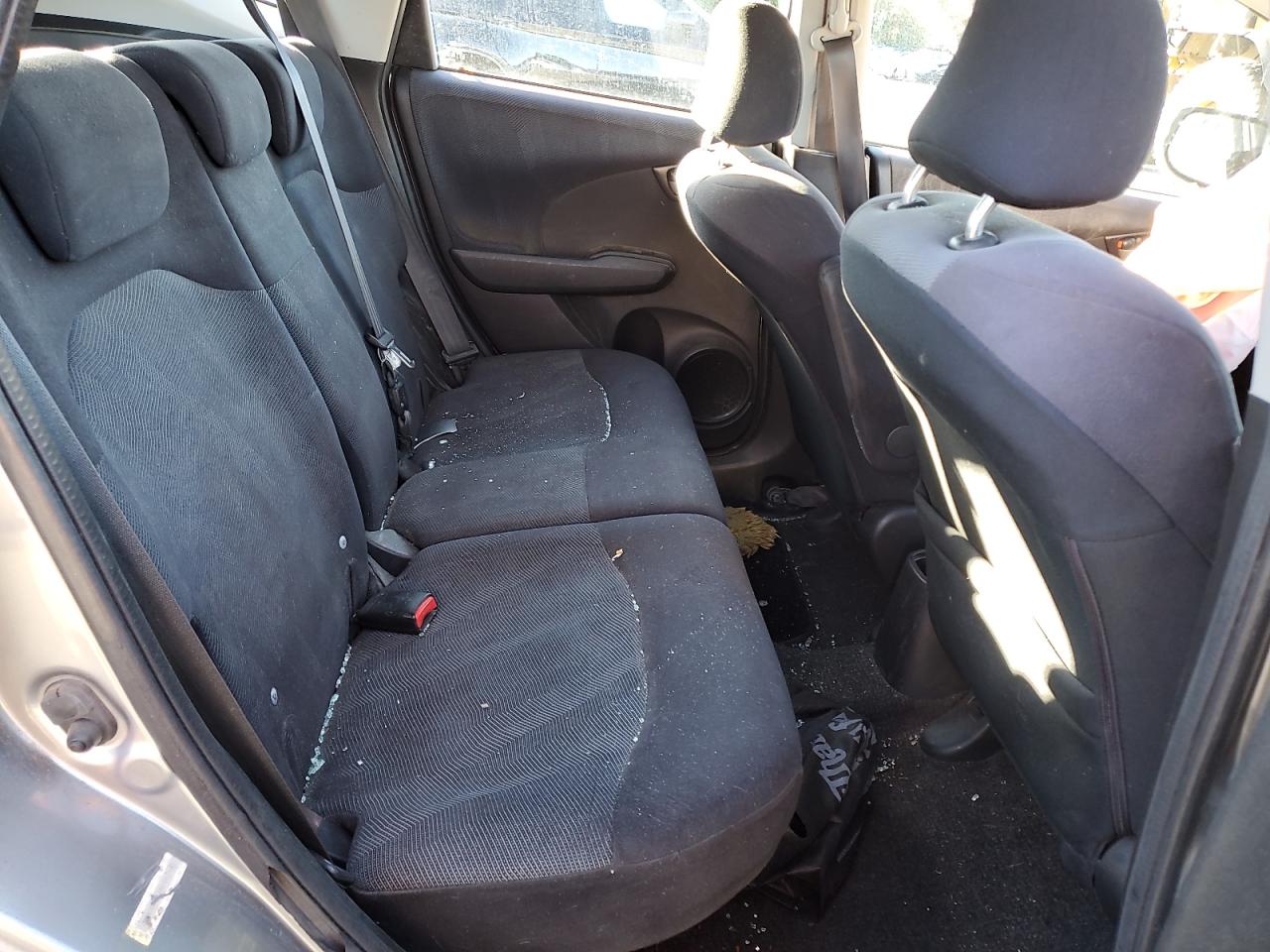 2010 Honda Fit Sport VIN: JHMGE8H47AC001991 Lot: 82753955