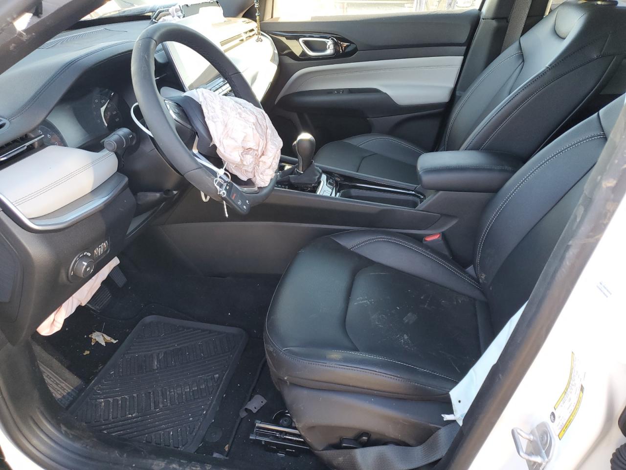 2025 Jeep Compass Limited VIN: 3C4NJDCN5ST585505 Lot: 93133035