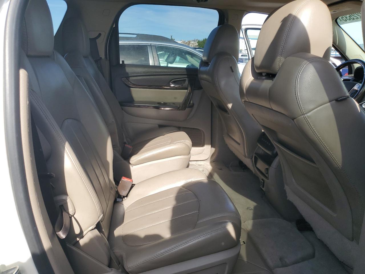 2015 GMC Acadia Denali VIN: 1GKKRTKD1FJ103953 Lot: 92222535