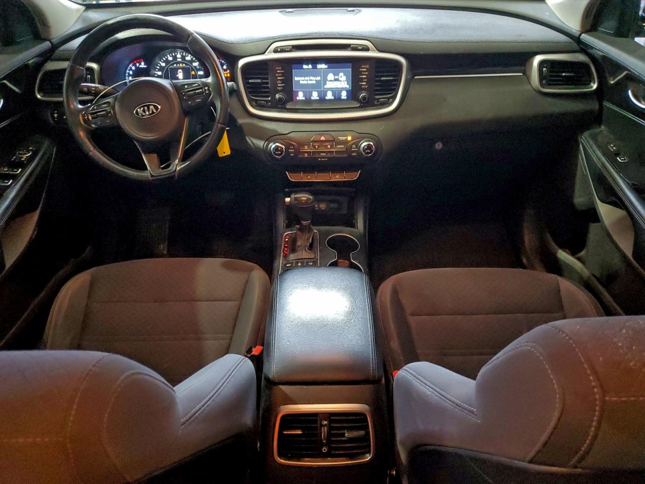 2018 Kia Sorento Lx VIN: 5XYPGDA53JG372049 Lot: 93026935