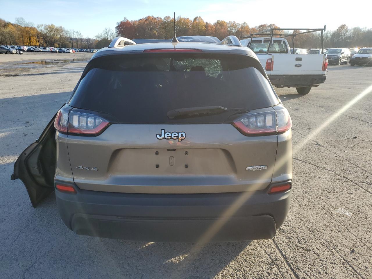 2019 Jeep Cherokee Latitude VIN: 1C4PJMCB2KD254871 Lot: 91522925