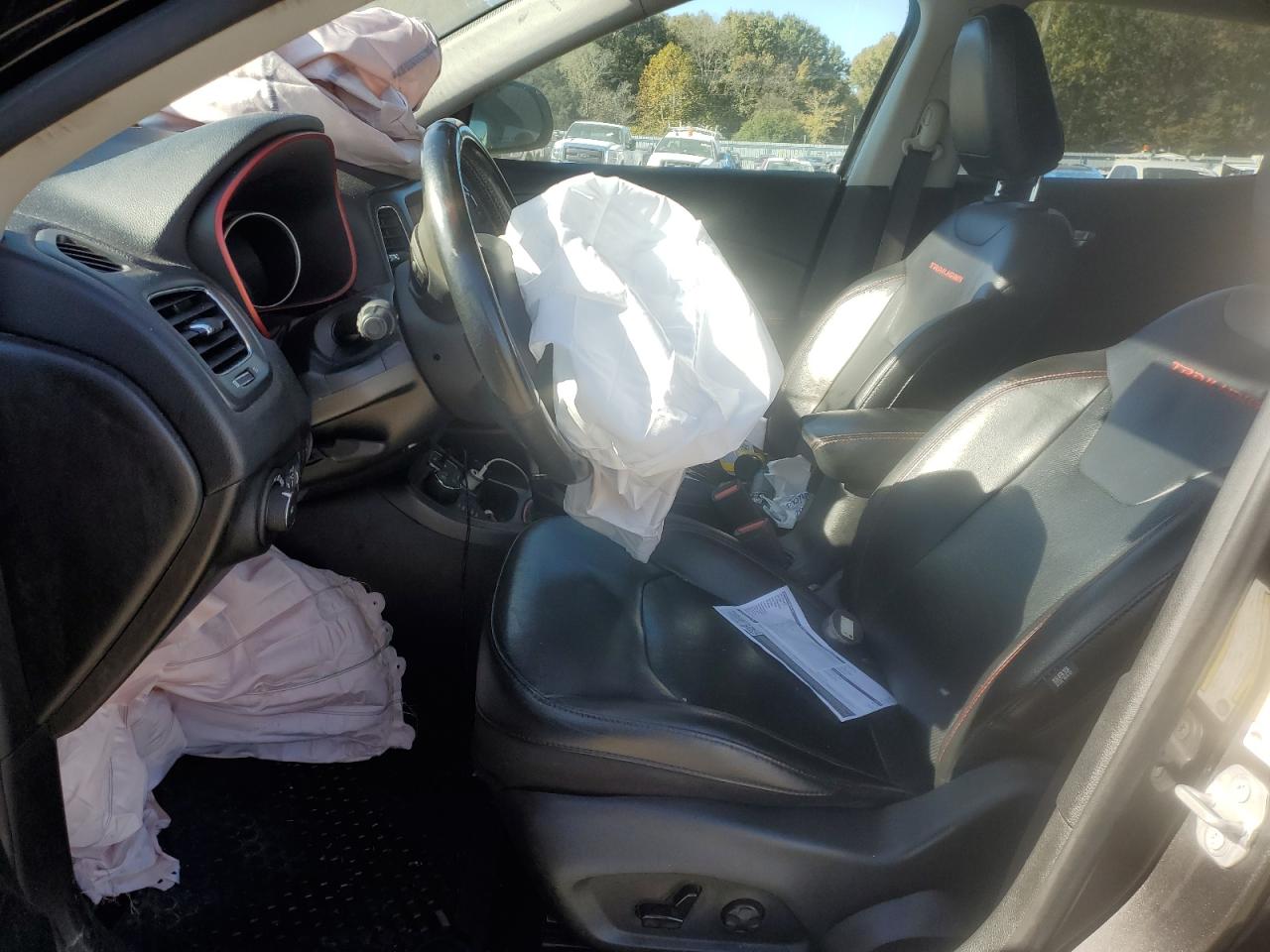 2020 Jeep Compass Trailhawk VIN: 3C4NJDDB8LT137796 Lot: 92160005