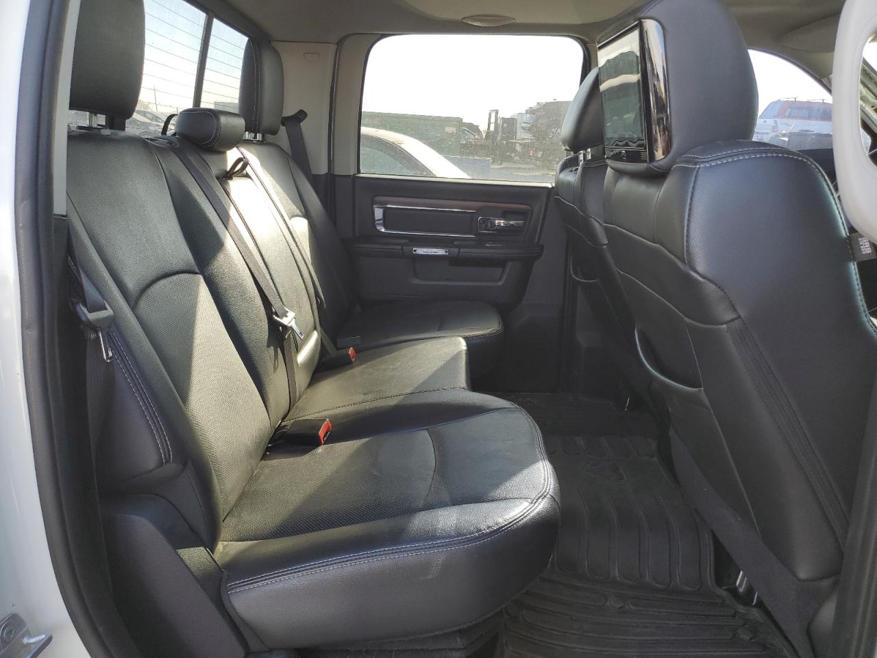 2016 Ram 1500 Laramie VIN: 1C6RR7NT3GS250928 Lot: 92375085