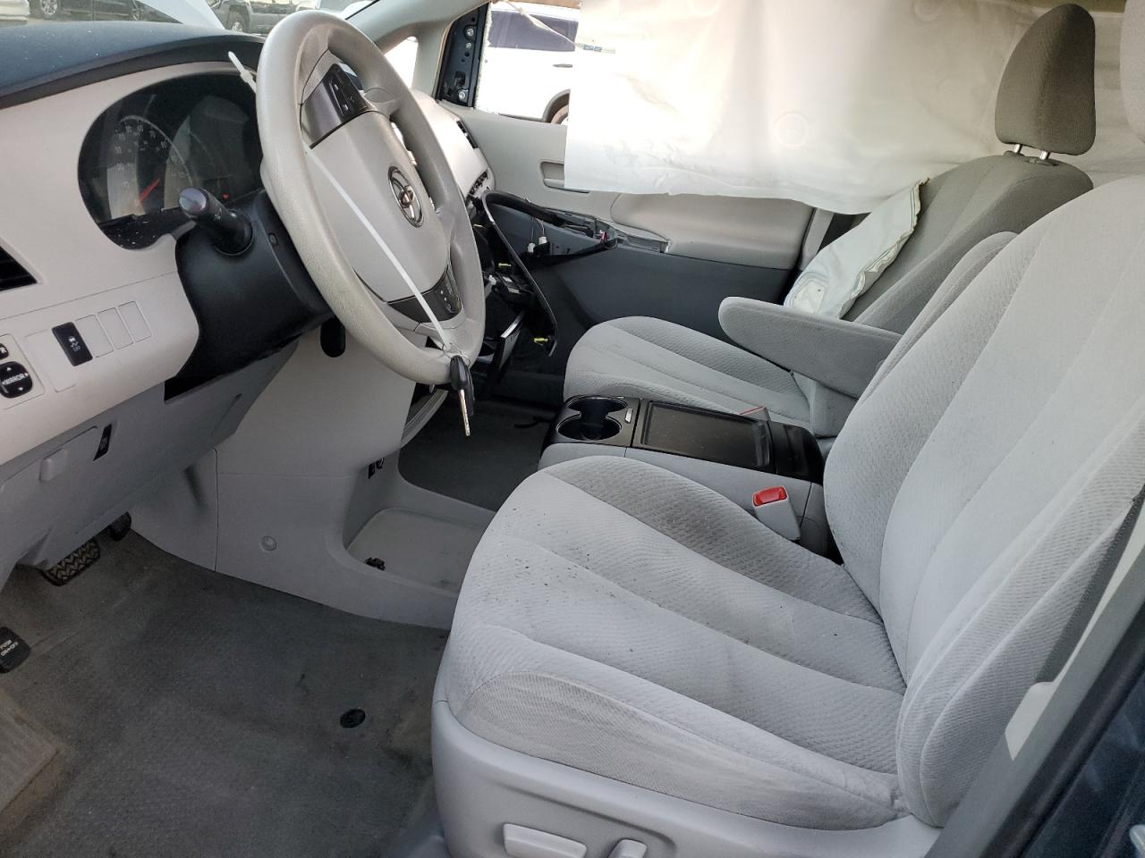 2013 Toyota Sienna Le VIN: 5TDJK3DC7DS061062 Lot: 92627015