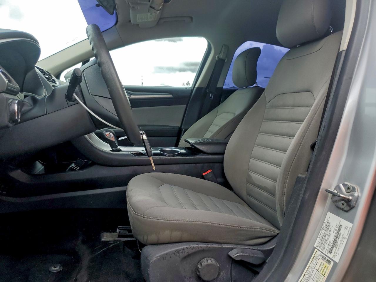 2013 Ford Fusion S VIN: 3FA6P0G73DR209060 Lot: 93889925