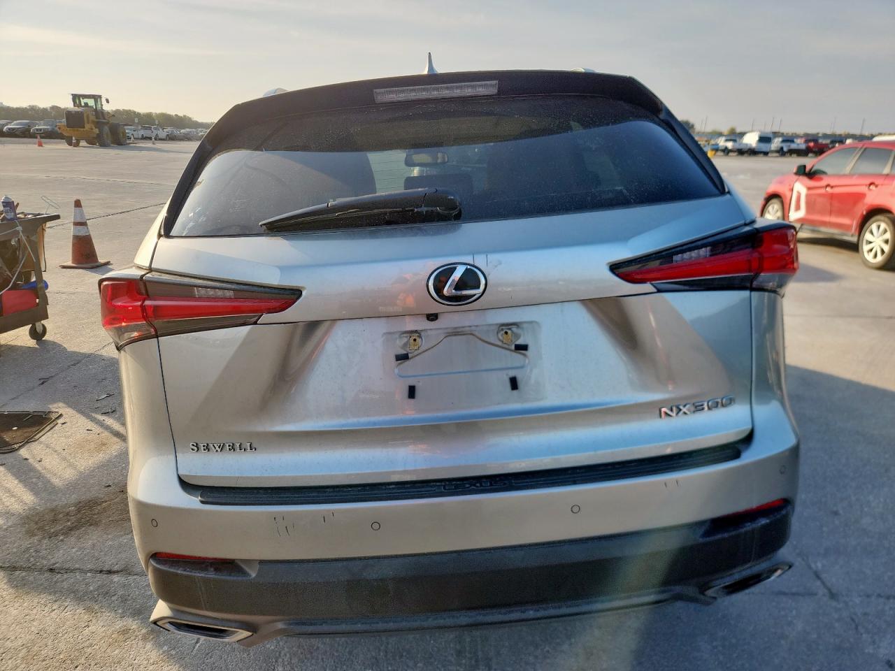 2018 Lexus Nx 300 Base VIN: JTJYARBZ4J2090949 Lot: 92621005