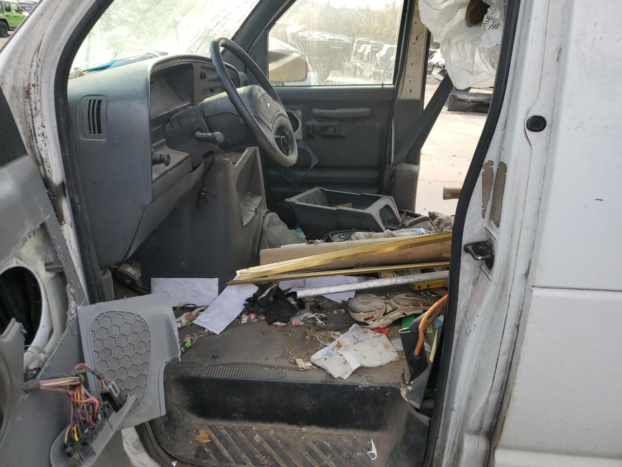 1996 Ford Econoline E250 Van VIN: 1FTHE24Y7THB29018 Lot: 91093825