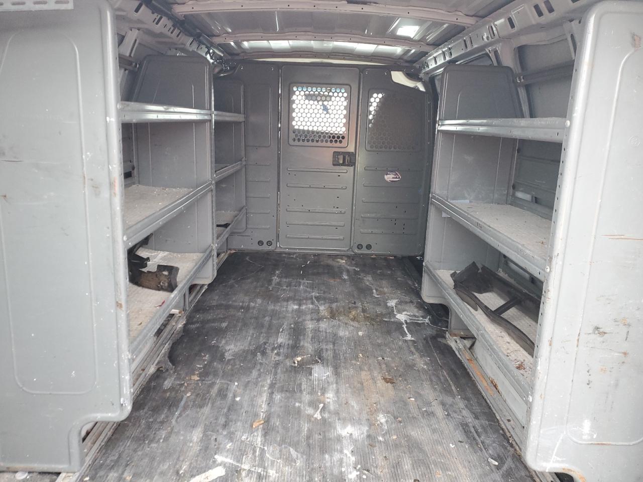 2014 Chevrolet Express 2500 Delivery Van VIN: 1GCWGFFAXE1143418 Lot: 92183025