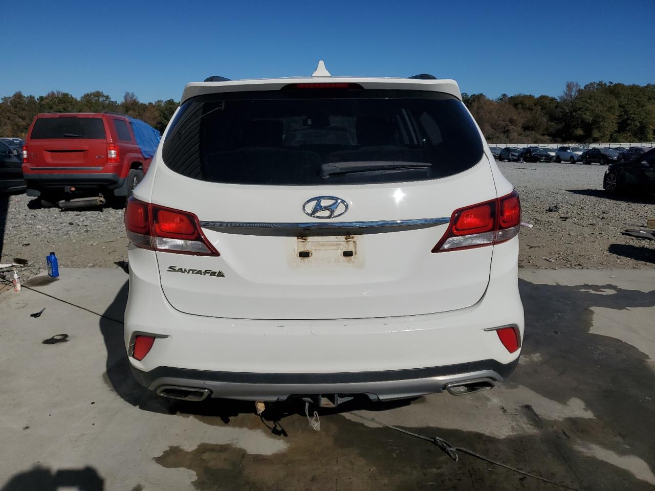 2017 Hyundai Santa Fe Se VIN: KM8SM4HF1HU226447 Lot: 92640255