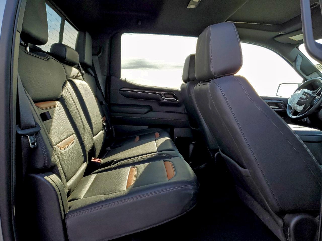 2023 GMC Sierra K1500 At4 VIN: 3GTUUEEL3PG255740 Lot: 94712575