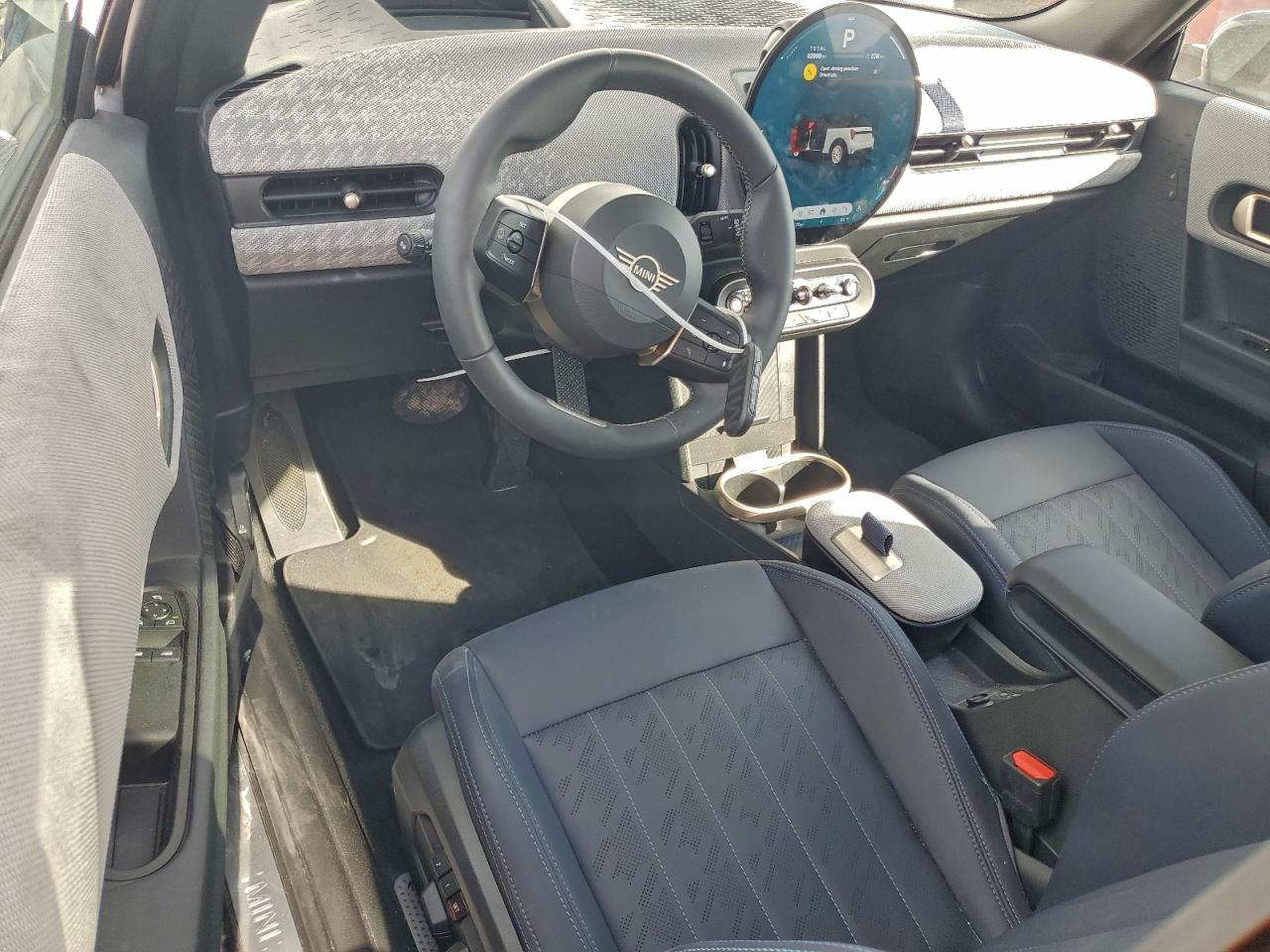 2025 Mini Cooper Base VIN: WMW13GD08S2X10430 Lot: 94176855