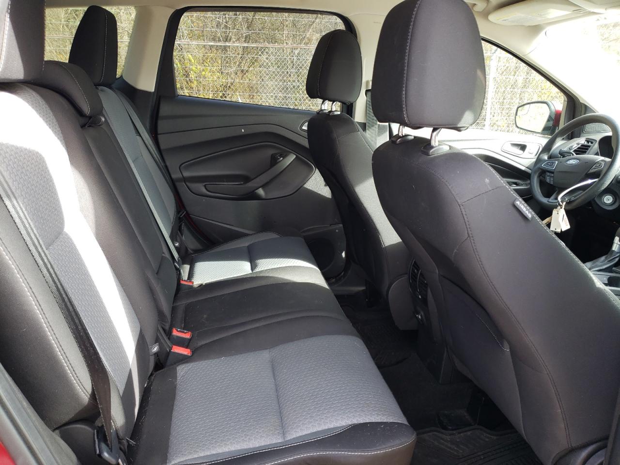 2017 Ford Escape Se VIN: 1FMCU0GD2HUA77799 Lot: 92096955