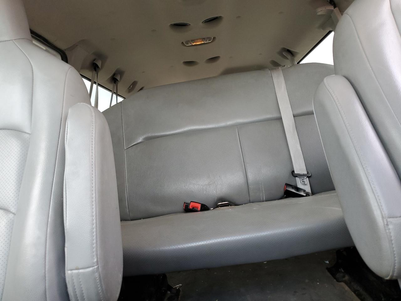 2014 Ford Econoline E350 Super Duty Wagon VIN: 1FBSS3BL5EDA46598 Lot: 92429625