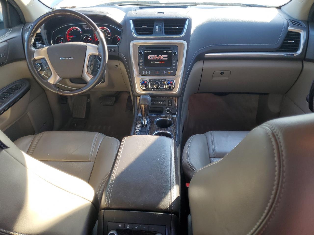 2014 GMC Acadia Denali VIN: 1GKKVTKD2EJ331597 Lot: 92616035