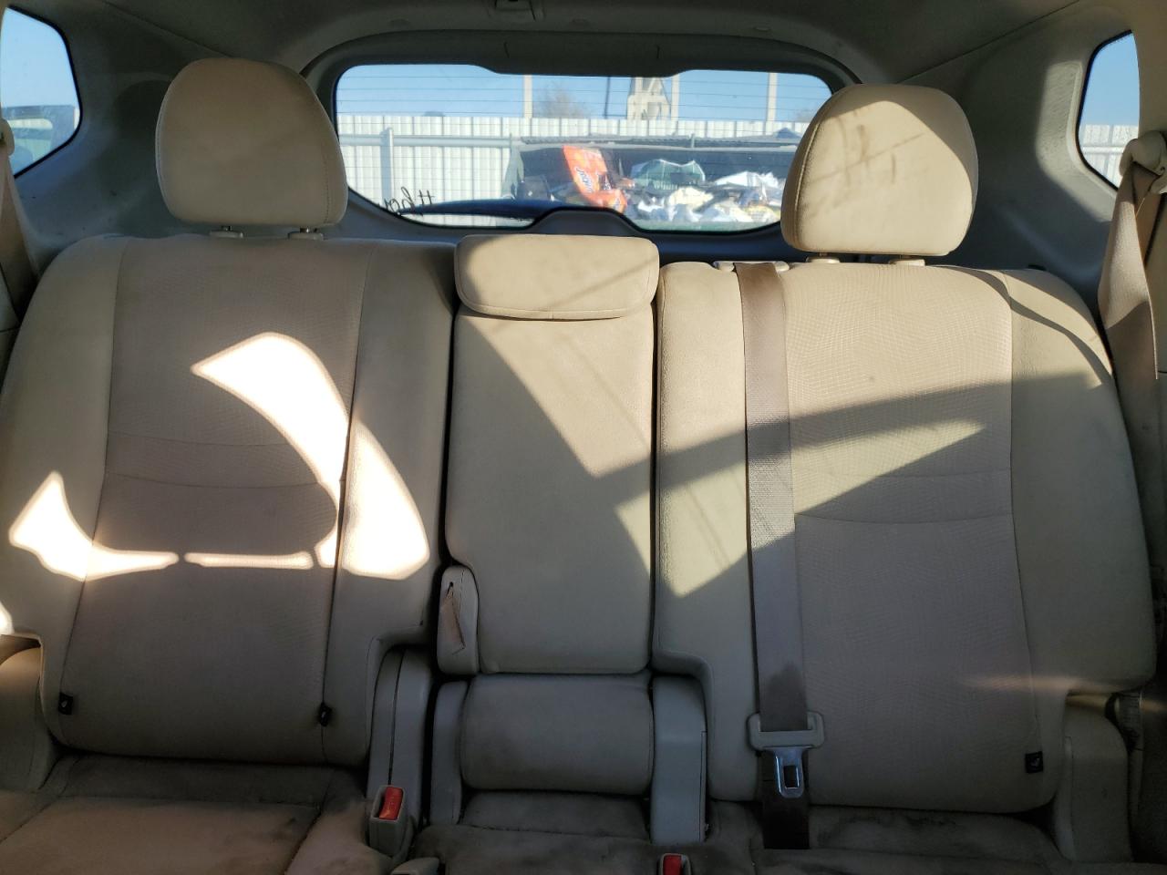 2016 Nissan Rogue S VIN: JN8AT2MT5GW002365 Lot: 93268435