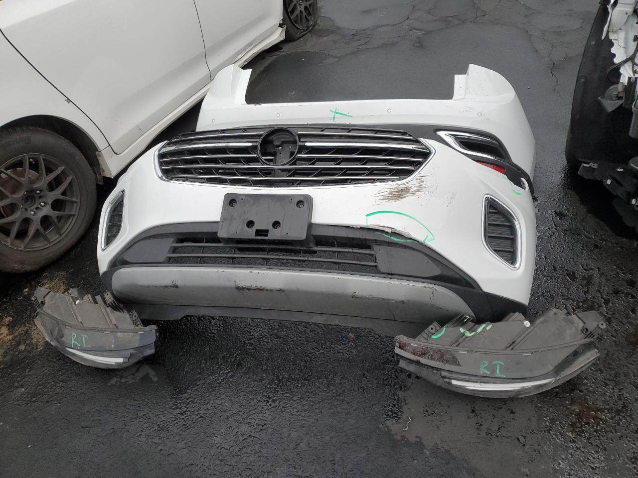 2022 Buick Envision Essence VIN: LRBFZNR44ND033066 Lot: 92716945