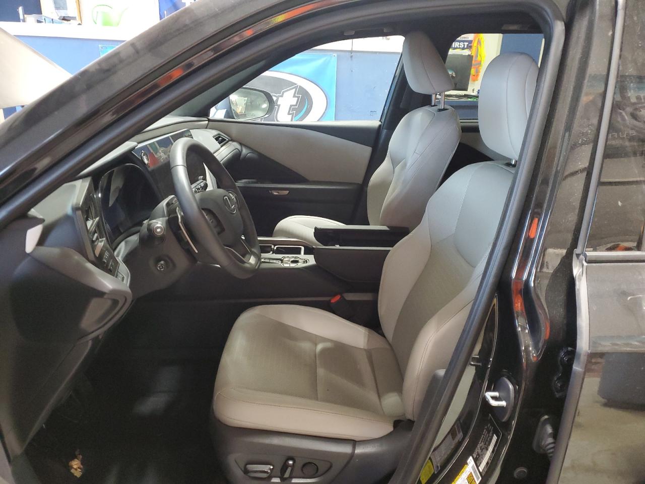 2024 Lexus Tx 350 Base VIN: 5TDAAAB64RS007925 Lot: 60975585