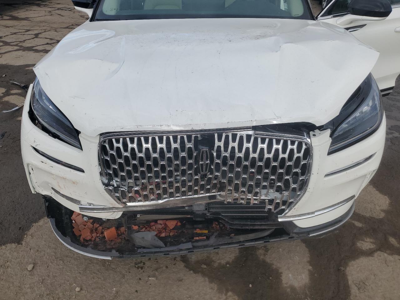 2025 Lincoln Corsair Premiere VIN: 5LMCJ1DA5SUL21748 Lot: 92332655