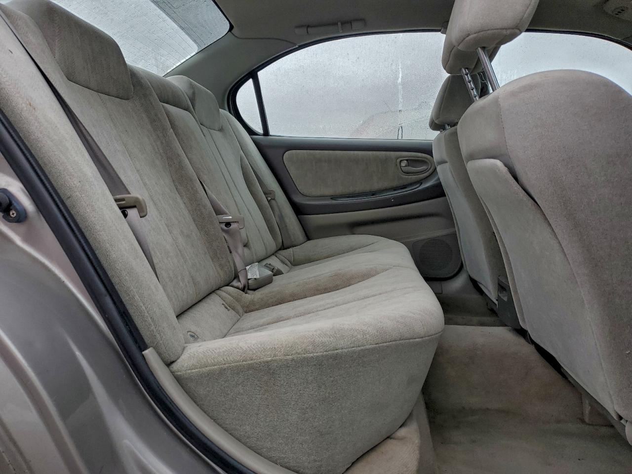 2001 Nissan Maxima Gxe VIN: JN1CA31DX1T818870 Lot: 93910225