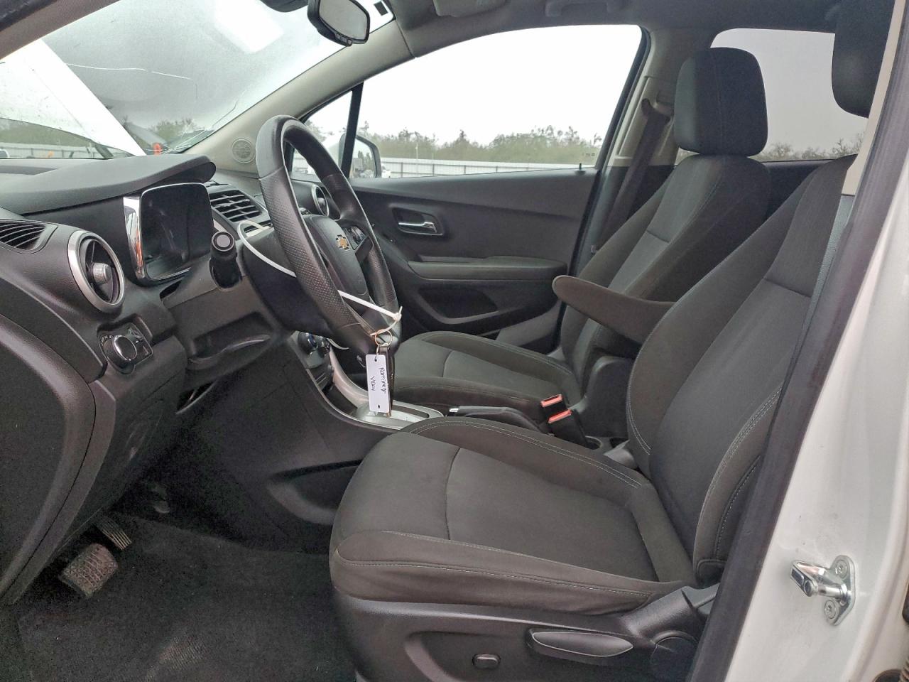 2015 Chevrolet Trax 1Lt VIN: KL7CJLSB4FB065521 Lot: 94082475