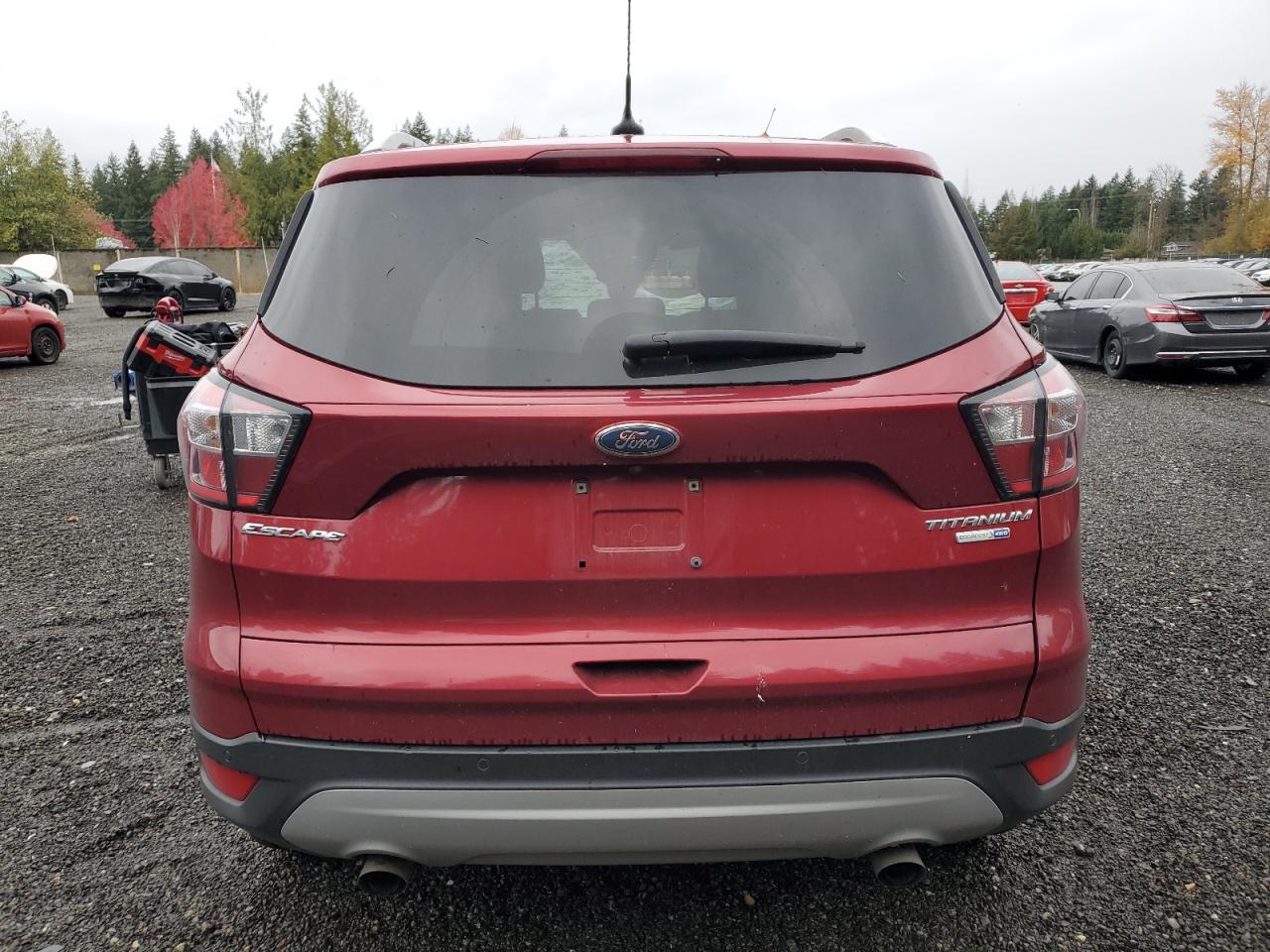 2018 Ford Escape Titanium VIN: 1FMCU9J90JUB48223 Lot: 92723025