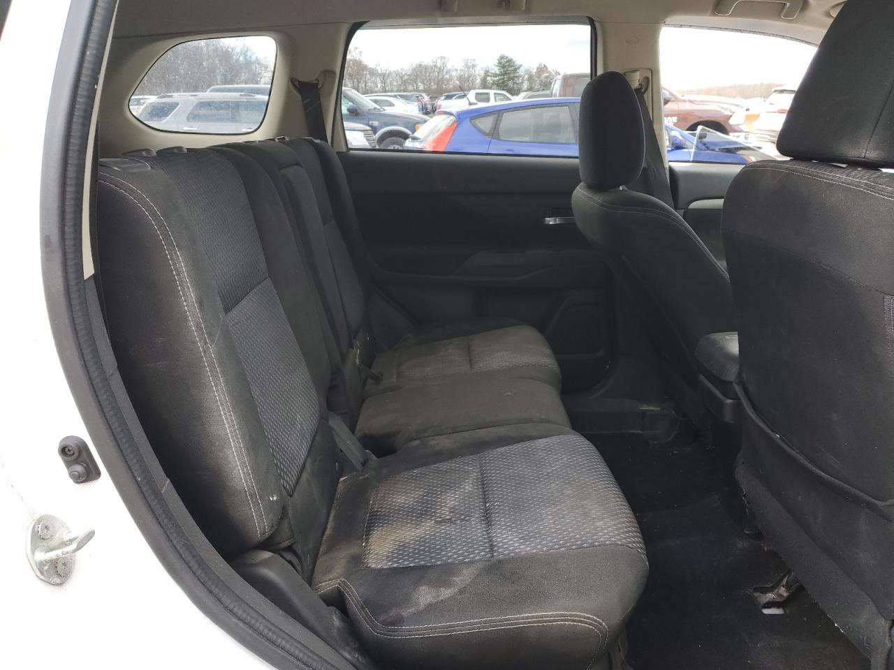 2016 Mitsubishi Outlander Se VIN: JA4AZ3A32GZ015037 Lot: 92205495