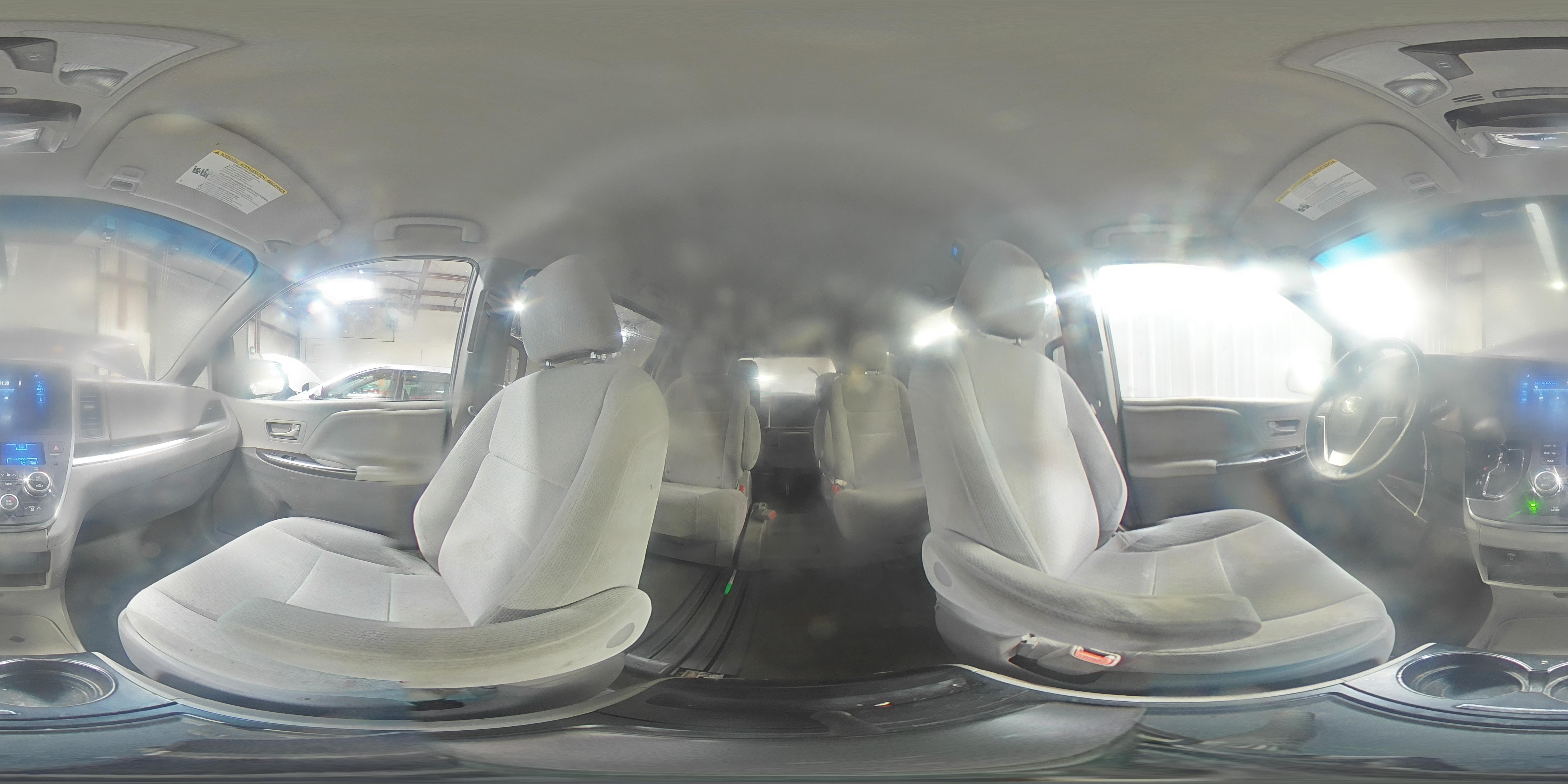 2015 Toyota Sienna Le VIN: 5TDKK3DCXFS594644 Lot: 93735515