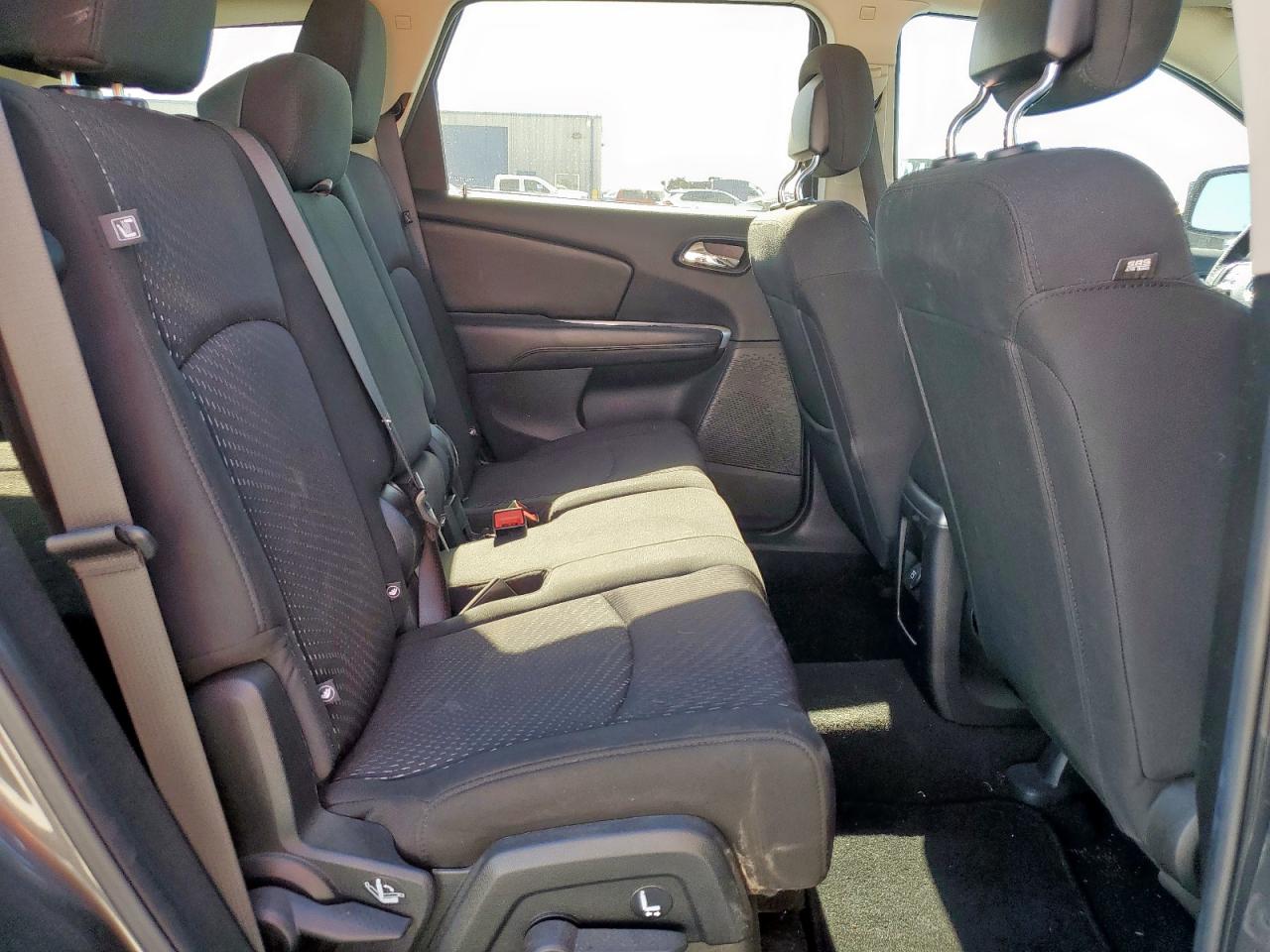 2020 Dodge Journey Se VIN: 3C4PDCAB4LT243421 Lot: 92020685